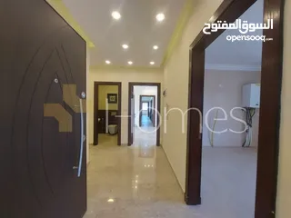  7 شقة طابق ثاني للبيع في حي الصحابة بمساحة بناء 215 م