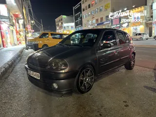  9 رينو كليو هاتشباك للبيع او للبدل على bmw