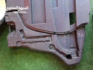  2 فلينة صندوق خلفية تويوتا بريوس 2016-2022  مع سبيره ياباني ثلاث قطع  قطع سيارات تويوتا بريوس
