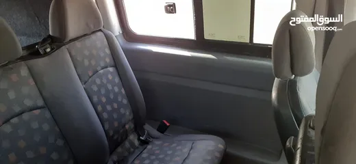  2 باص مرسيدس خمس ركاب