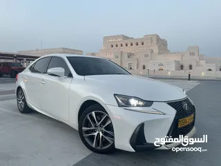  2 Lexus IS 300 2018 لكزس اي اس نظيفة جداً