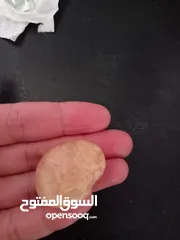  2 احجار كريمه للبيع