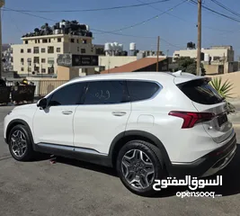  5 Hyundai Santa Fe Hybrid