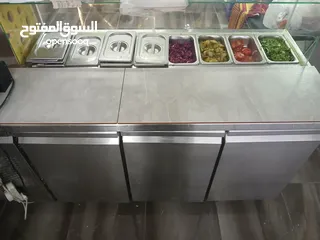  2 ثلاجه سلطات بحاله ممتازه وتبريد من فوق وتحت