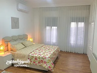  13 فيلا مفروشة للإيجار 1400م2 ( Property 38610 )-175034702