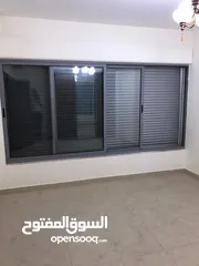  2 شقه فارغه في عبدون بالقرب من السفاره المصرية للايجار