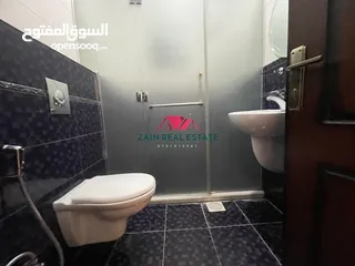  13 شقة / للايجار / ارضية مع ترس / 4نوم / خلدا