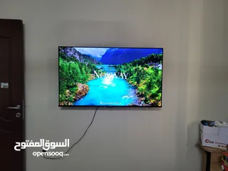  2 Hisense 4K UHD TV 55A62K 55 in