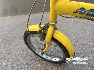  17 بسكليتات متنوعه جميعها اجنبيه والتفاصيل داخل الاعلان