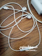  4 انفنكس GT 20 PRO كامل اغراضه