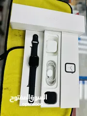  1 Apple Watch Series 4 44mm Black Titanium