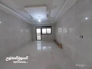  7 شقه مميزه طابق ثالث مع روف دبلكس في منطقه حي الامانه البنيات سوبر ديلو... ( Property ID : 30215 )