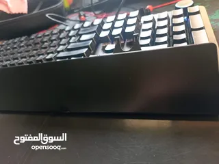  1 كيبورد احترافي "Fantech Mk85" - راحة، تحكم، وإبداع بين يديك!