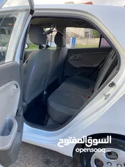  7 كيا مورمينج 2015 للبيع اللون ابيض بحالة ممتازة فحص كرت ابيض استخدام شخصي تحكم طارة اقتصادية جدا