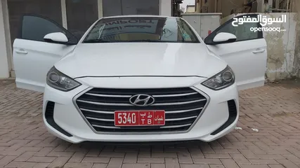  1 هيونداي النترا 2018  Hyundai Elantra