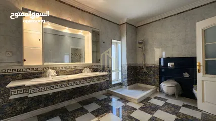  3 فيلا للبيع(مستقلة) في أرقى مناطق عبدون بمواصفات مميزة/ ref 5097