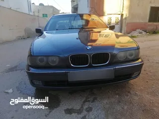  5 BM 520 دب للبيع