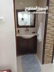  11 شقه مفروشه تؤجر شهرياً