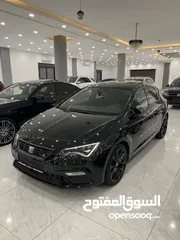  1 Seat leon fr // فتحة سقف بانوراما كاملة الاضافات طلاء الشركة يد صفر