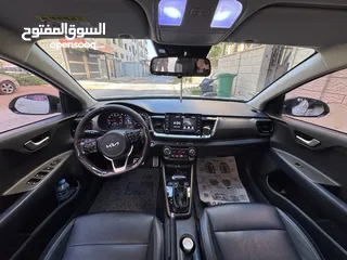  3 كيا ستونيك 2018 فل الفل  الدفع فقط كاااش