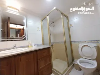  12 شقة للايجار في عبدون  ( Property 33522 ) سنوي فقط