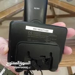  3 الكترونيات مستعمله للبيع ..   مشغل فيديو نوع سامسونج و مشغل did نوع conti....تلفونين  نوع Siemens