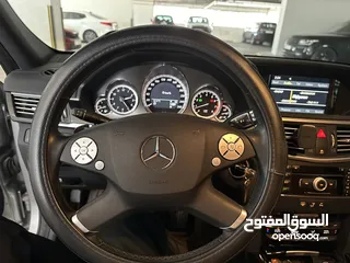  9 Excellent condition Mercedes E300