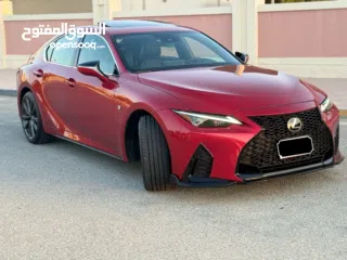  4 فل اوبشن  IS 300 F Sport 2023 لكزس   Lexus IS 300 F Sport 2023 – Full Option