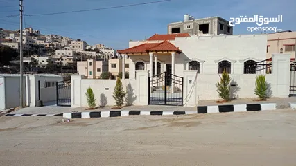  1 فيلا بناء حديث تشطيبات ديولوكس