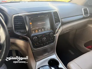 7 Jeep Grand Cherokee Limited 2014 Black Exterior Color