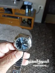  6 ساعه سويسري فيفر لوبا بحاله جيده جدا اتوماتيك لون مميز