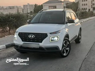 2 جيب هونداي فينيو مميز فل الفل اضافات مع فتحة سقف دهان شركة ولاغرام بوية وعداد 45000كم فقططططط