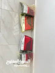  2 قطع غيار لكزس is و Gs و ليتات لاند كروزر