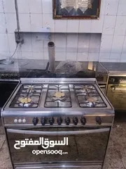  9 فرن غاز يونيفرسال ايطالي ستانلس ستيل شغال فوق و تحت مع بعض نار زرقاء قوية شوايات ممتازه قياس 90 و 80