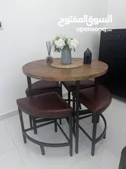  2 Dining set with 4 high chairs