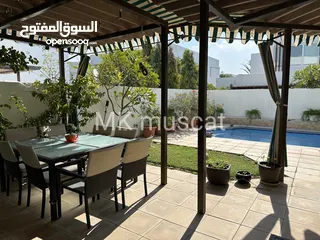  19 Special sale of 2-story villa with 3 bedrooms + permanent residence