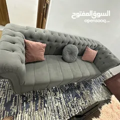  12 .........::طقم كنب تفصيل مخمل ثقيل 8 مقاعد خشب سويد بحالة ممتازة ........:.::::::::::