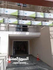  6 شقه 150 متر بمقدم 10% متشطبه بالتكييفات في الشيخ زايد بجوار هايبر 1