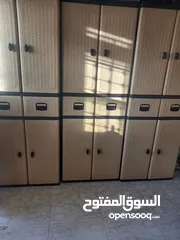  1 3 خزائن بلاستيك بحاله ممتازه