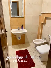  3 شقة مفروشة جديدة عفش فاخر و نظيفة في ضاحية الرشيد