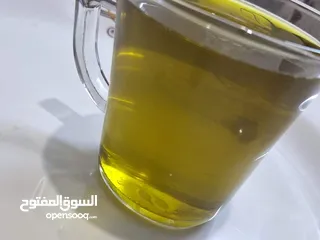  2 زيت زيتون  من مزرعتنا في  عجلون للبيع