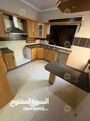  1 شقة سوبر ديلوكس - مرج الحمام - 3نوم 1ماستر - 150م - مطلة وقريبة من الخدمات