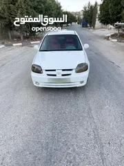  2 هونداي فيرنا 2004