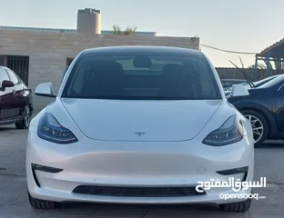  20 Tesla 2021 Dual Motor Long Range