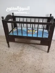  3 تخت بيبي خشب ثقيل واسع بسعر مغري