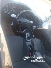  3 سيات ليون اوتومات 2015