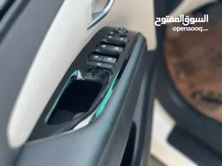  7 هوانداي توسان هايبرد