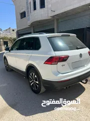  4 فولوكس  تيجوان