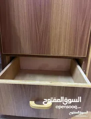  5 للبيع غرفة نوم تتكون من  ( خزانة - مكتب - سريرين)