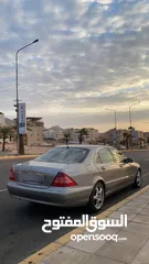  11 مرسيدس غواصة
